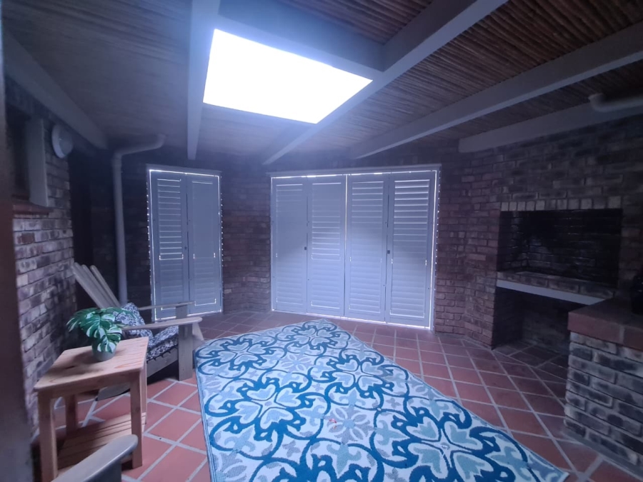 To Let 3 Bedroom Property for Rent in Glentana Western Cape